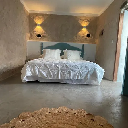 בית נופש Finca Petite Vineyard Tabayesco