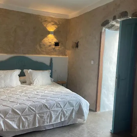 Holiday home Finca Petite Vineyard Tabayesco